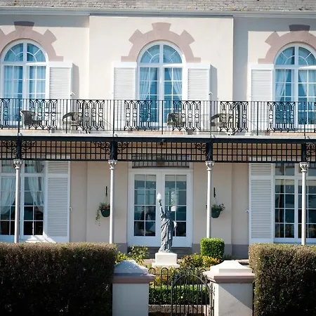 Hotel Pontac House 3*