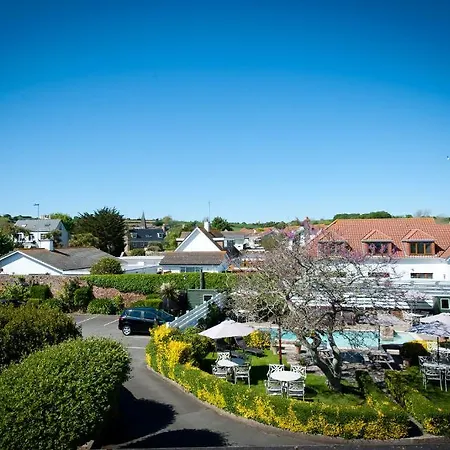 Pontac House 3* Saint Clement